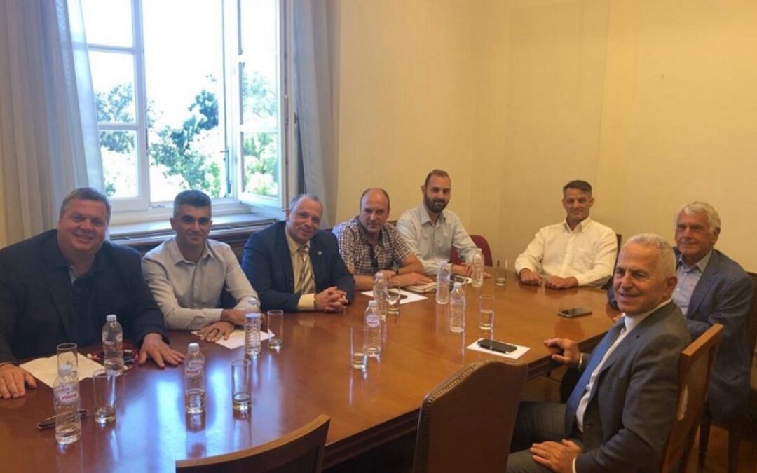 Επίσημη συνάντηση της ΠΟΜΕΝΣ με τον Βουλευτή επικρατείας ΣΥΡΙΖΑ-Π.Σ. κ. Ευάγγελο Αποστολάκη.