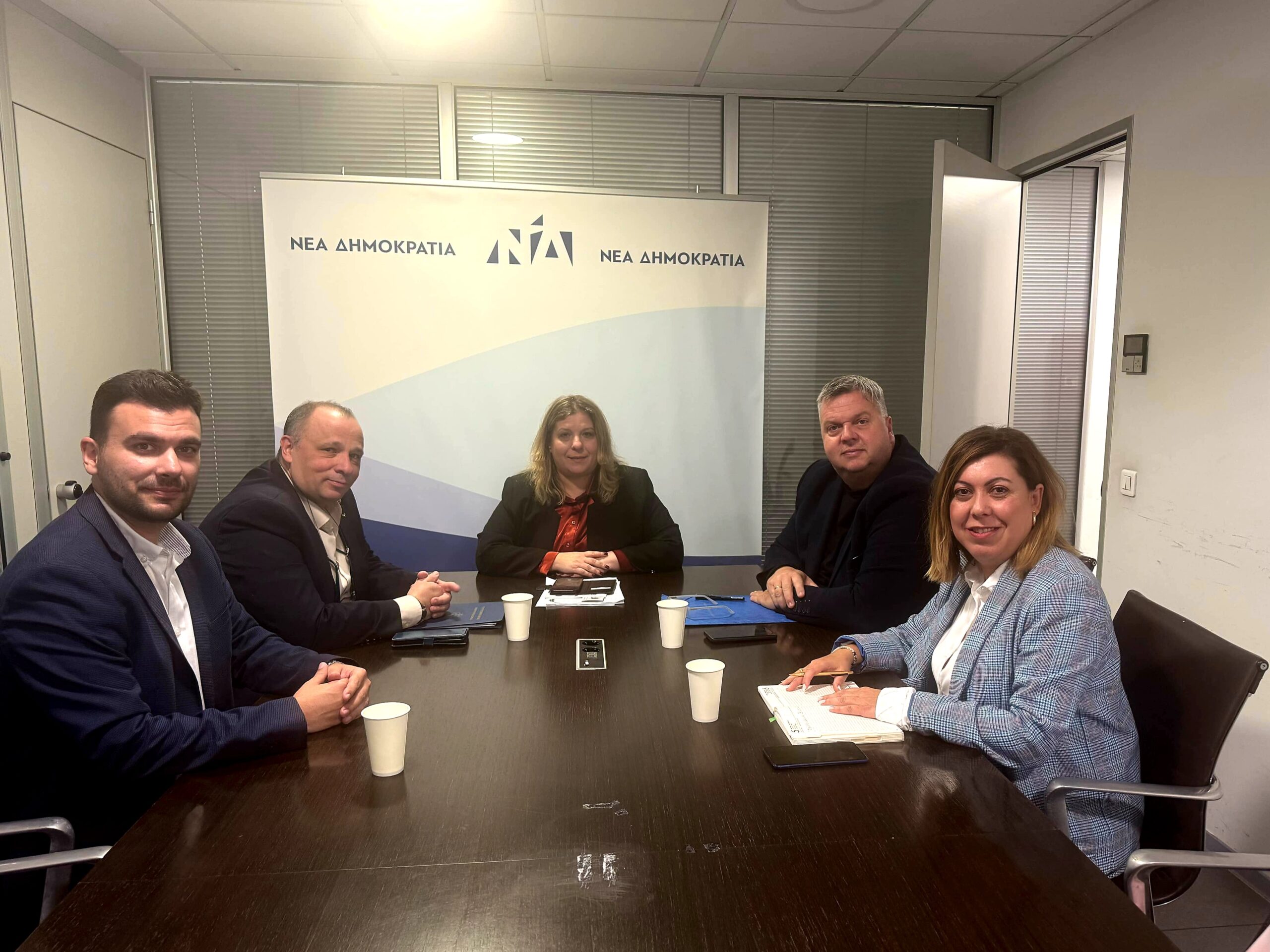 Επίσημη συνάντηση ΠΟΜΕΝΣ με την Γραμματέα Πολιτικής Επιτροπής της Ν.Δ κ. Μαρία Συρεγγέλα.