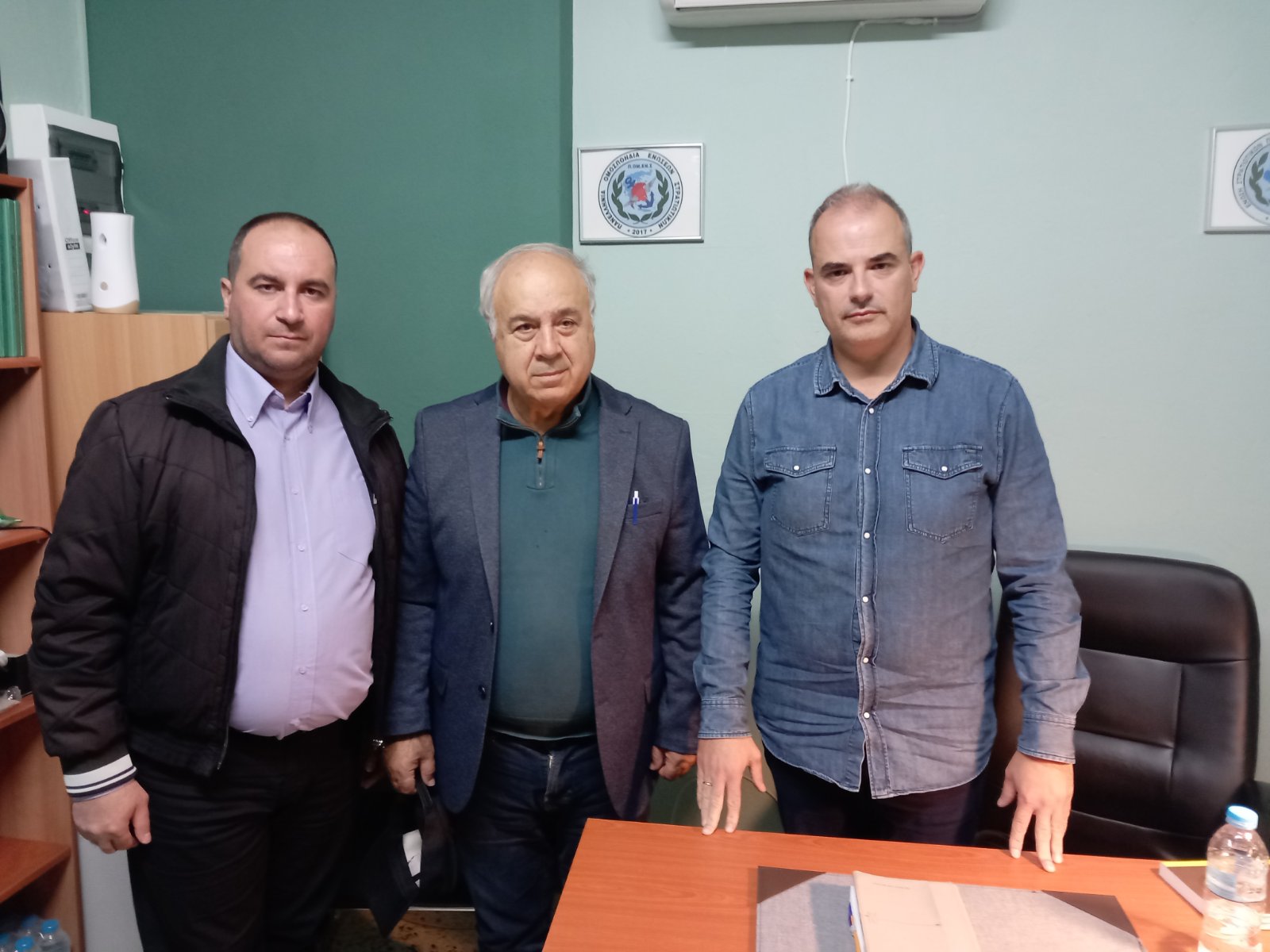 Ε.Σ.ΠΕ.Ε.ΛΕΣΒΟΥ- ΣΥΝΑΝΤΗΣΗ ΜΕ ΒΟΥΛΕΥΤΗ ΝΟΜΟΥ ΛΕΣΒΟΥ ΠΑΣΟΚ-ΚΙΝΑΛ Κ.ΠΑΡΑΣΚΕΥΑΙΔΗ ΠΑΝΑΓΙΩΤΗ